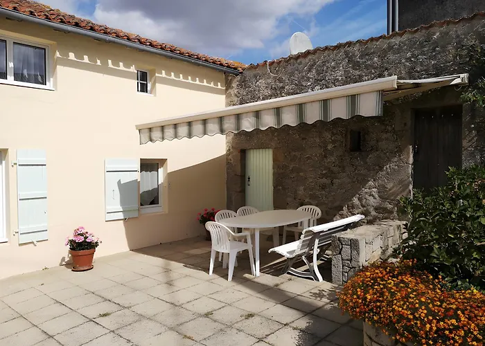 La Marguerite à La Campagne Hébergement de vacances *